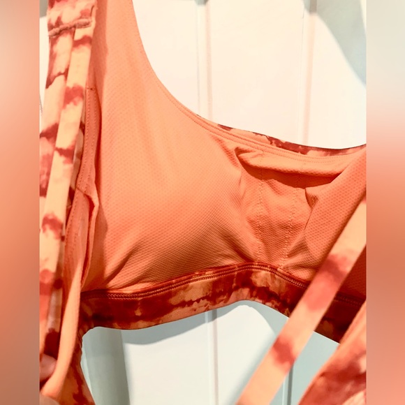 Athleta NWT Exhale Printed Sports Bra A-C Cup Tahiti Island Coral Strappy Sz Xs - Picture 10 of 10